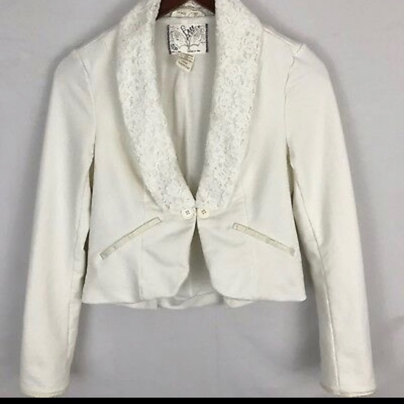 Free People Jackets & Blazers - Free People  Cropped Blazer Jacket